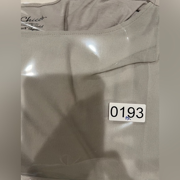 CHICO’S BLOUSE SIZE 2(L) COLOR LIGHT GREY. BUST ~22.5” LENGTH 24”. - Picture 12 of 12